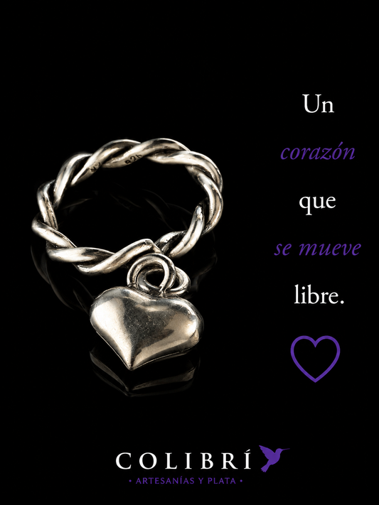 Anillo Trenzado con Corazón Colgante