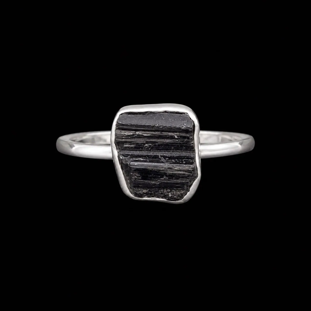 Anillo Solitario de Turmalina