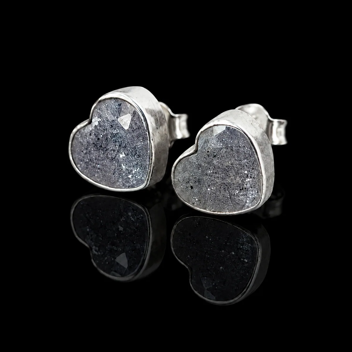 Aretes Corazón en Cornalina