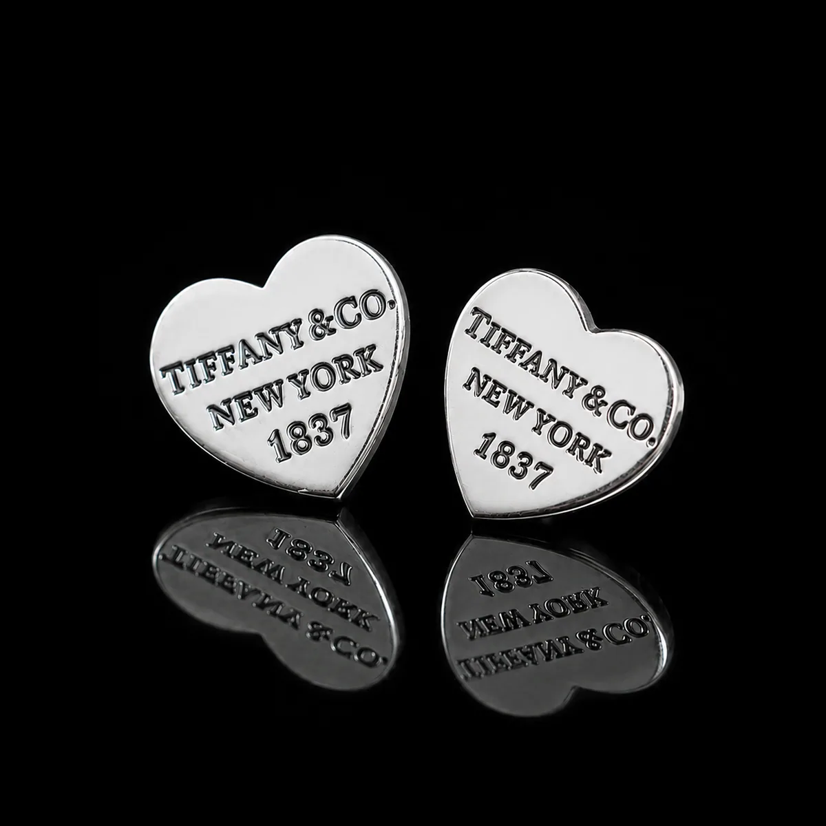 Aretes Corazón Grabado