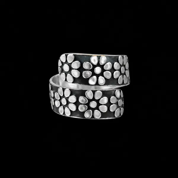 Anillo Espiral de Florecitas